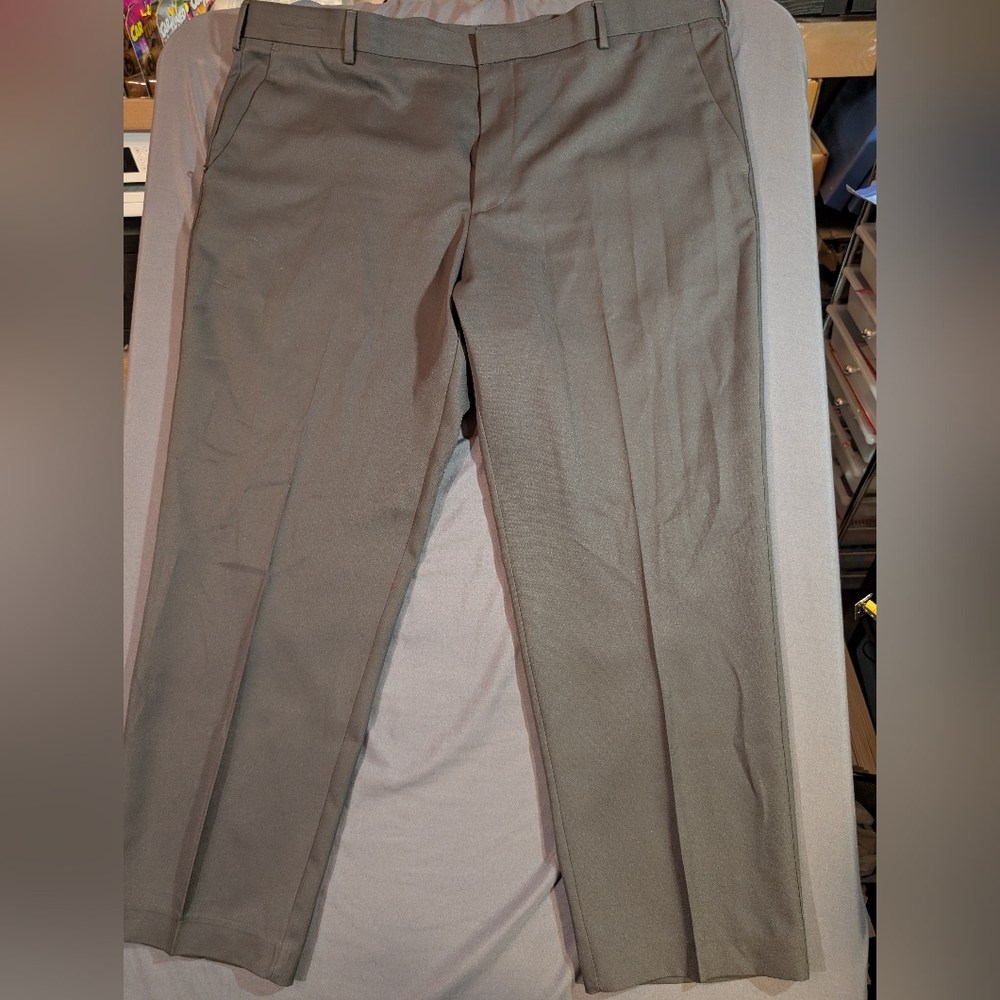 Arrow Men's Dress Pants in Gray